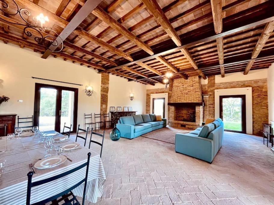 Villa Finetta - Tabiano Castello Country Villas سالسوماجّوري تيرمي المظهر الخارجي الصورة
